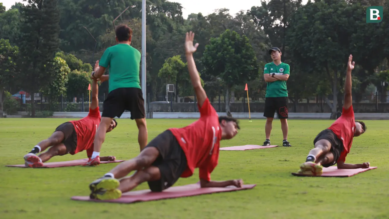 FOTO Latihan Timnas Indonesia U-23