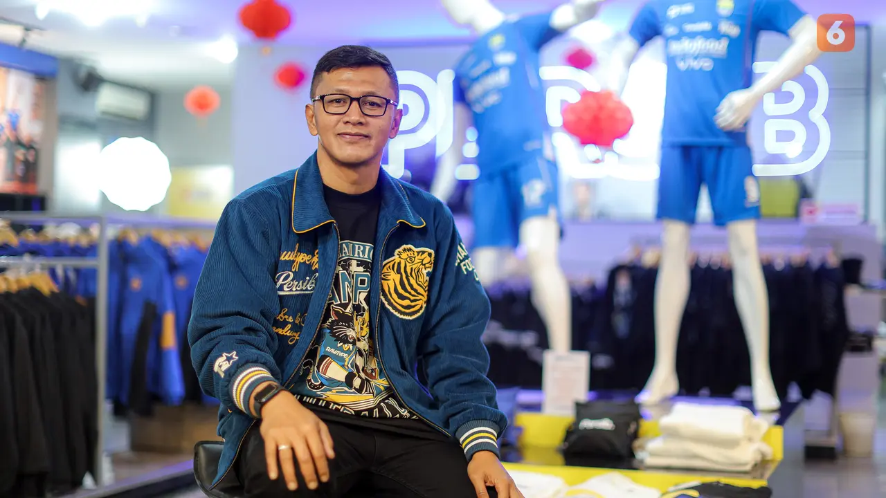 Mantan striker Timnas Indonesia dan Persib Bandung, Zaenal Arief