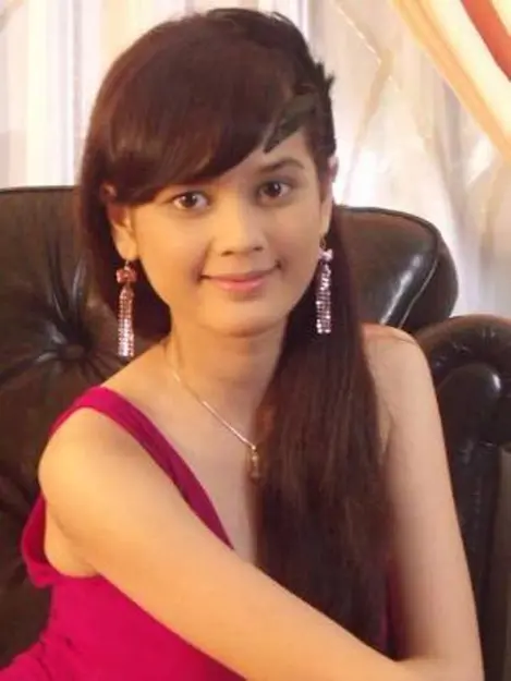 Dulu Dan Kini Transformasi Cut Meyriska Yang Cantiknya Nggak Berubah Beauty Fimela Com