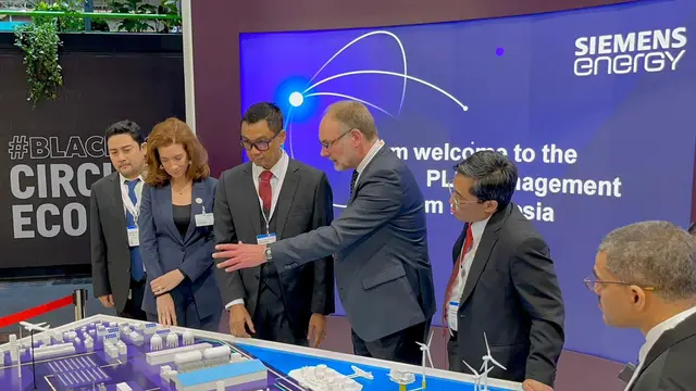 Selain Otorita Ibu Kota Nusantara (IKN), PT PLN (Persero) turut berkolaborasi dengan perusahaan penyedia teknologi asal Jerman, Siemens di Hannover Messe 2023, Jerman.