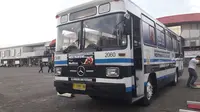 Bus Mercedes-Benz DAMRI cabang Bandung tahun 1988 (Yurike/Liputan6.com)