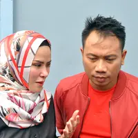 Vicky Prasetyo - Angel Lelga (Nurwahyunan/bintang.com)