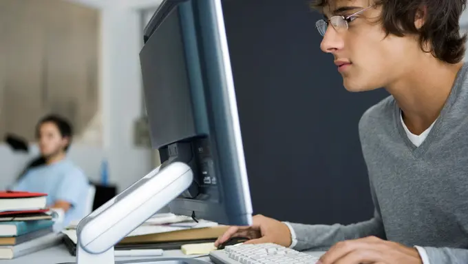 [Bintang] 14 Benda yang Sanggup Membuatmu Selalu Antusias Kerja Setiap Hari