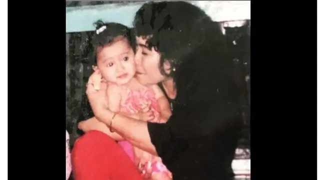 Kedekatan Ayu Ting Ting dengan Umi Kalsum