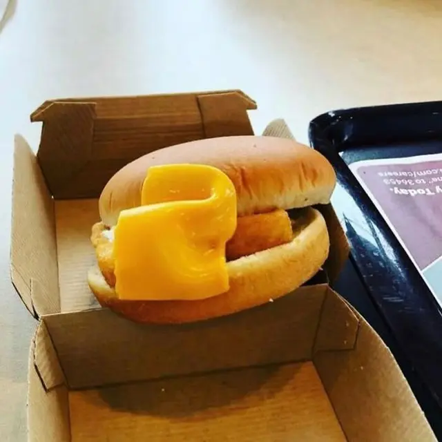 6 Potret Burger Tak Sesuai Ekspektasi Pesanan Ini Bikin Pembeli Kecewa
