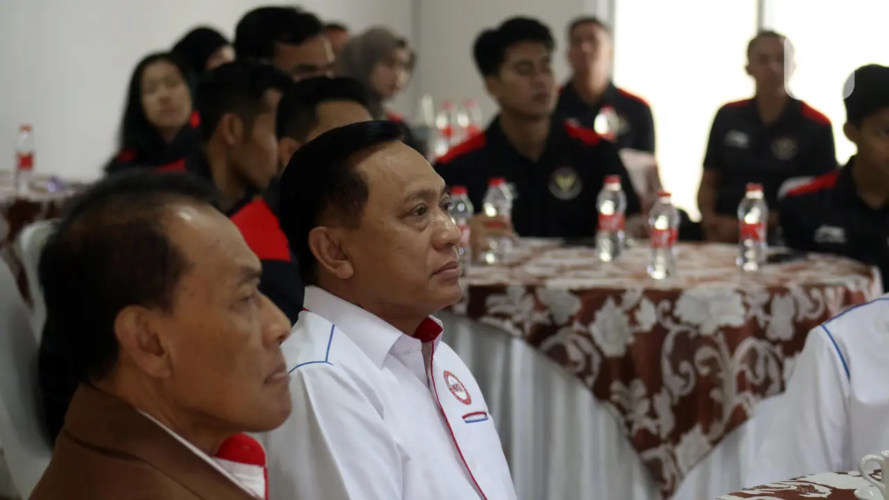 Manfaatkan Momen Lebaran, PBVSI Lepas Timnas Bola Voli Putra dan Putri Indonesia Menuju SEA Games 2023