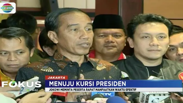 Di hadapan para kader kepala daerah dan DPRD, Jokowi meminta mereka memanfaatkan sisa waktu secara efektif.
