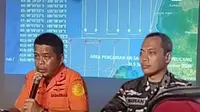 Tim SAR Gabungan yang mengerahkan KN SAR Tetuka menemukan sejumlah barang milik korban dalam operasi pencarian hari kelima, Sabtu (12/9/2026). Pencarian ini berfokus pada lima jurnalis dan tiga kru kapal yang dilaporkan hilang di perairan Pandeglang, Banten.

Barang-barang yang berhasil dievakuas...