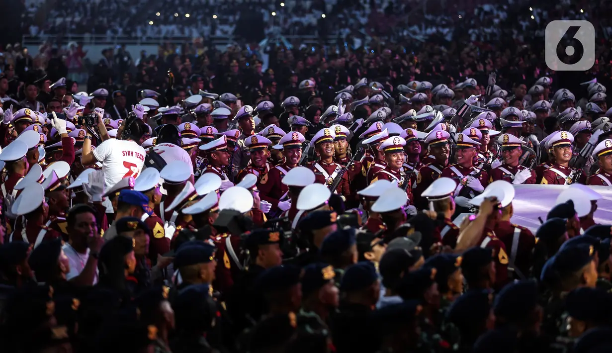 Kapolri Jenderal Listyo Sigit Prabowo berharap sinergi Polri dengan masyarakat bisa menghadirkan pelayanan Polri yang semakin baik. (Liputan6.com/Johan Tallo)