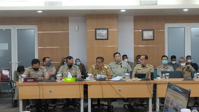 Bupati Kepulauan Seribu Junaedi menjelaskan fungsi keberadaan helipad di Pulau Panjang itu. Dia mengatakan, landasan helikopter itu dibangun untuk fungsi keindahan.