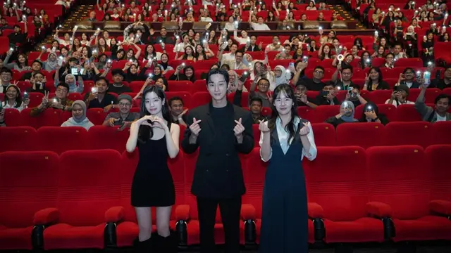 Ikutan Mietizen Challenge bareng Mie Sedaap, Dahyun dan Jin-young Malah Nostalgia Cinta Masa Sekolah!