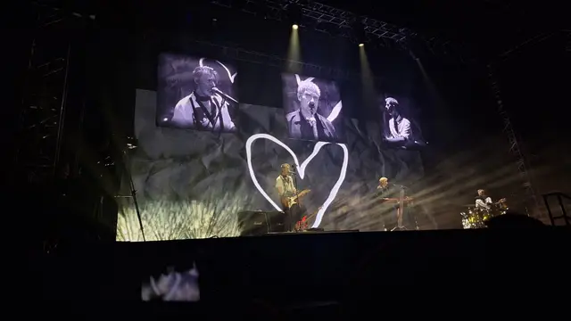 Michael Learns to Rock dalam The 90’s Intimate. (Ratnaning Asih/ Liputan6.com)