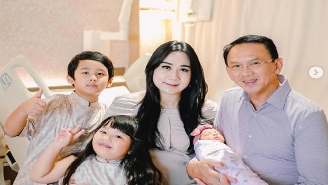 Cerahnya Wajah Puput Nastiti Devi Saat Lahirkan Anak ke-6 Ahok, Alami Glowing Pregnancy