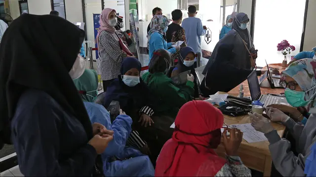 Vaksinasi COVID-19 untuk Para Guru