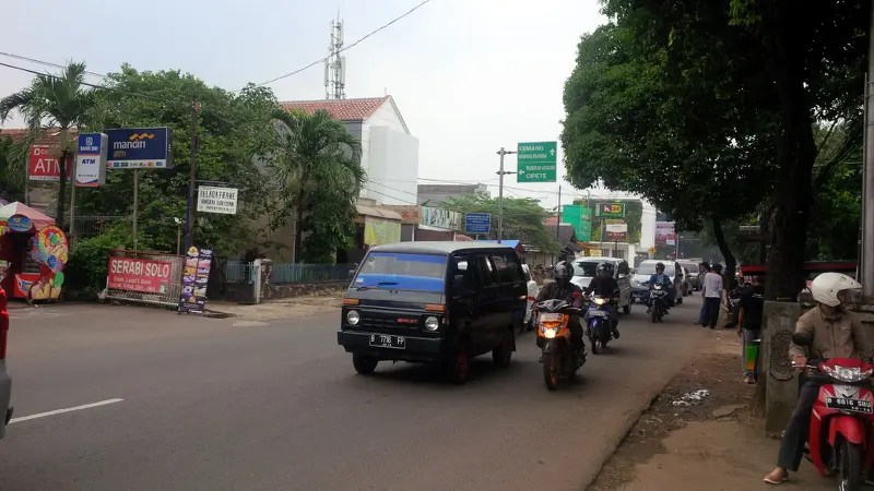 Demonstrasi Sopir Angkutan Bikin Lalu Lintas di Jaksel Lengang