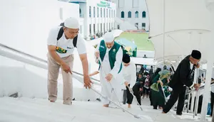 5 Cara Sederhana Berbagi Kebaikan di Ramadan, Mulai dari Bersihkan Masjid hingga Peduli Marbot