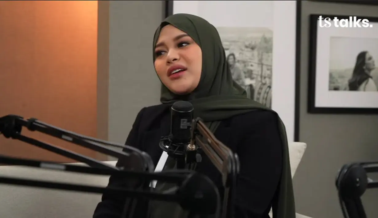 Atta Halilintar dan Aurel Hermansyah (Youtube/TS Media)