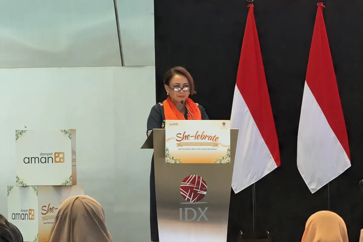 Founder & Group CEO PT Heritage Amanah International, Salina Nordin, dalam acara She-Lebrate Kartini's Day: Habis Gelap Terbitlah Terang, di Main Hall BEI, Jakarta, Selasa (21/4/2026).