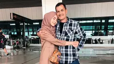 Bukan sebuah rahasia lagi kalau Citra Kirana seleb yang sangat dekat dengan ayahnya. Ciki selalu meluangkan waktu agar bisa bersama ayahnya yang bernama Iwan. Seperti diketahui, ayah Iwan sudah menderita kanker lima tahun yang lalu. (Liputan6.com/IG/@citraciki)