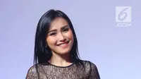 Ayu Ting Ting Panik Terima Telepon dari Orang Ini