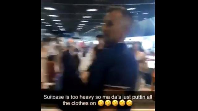 Tak Mau Bayar Kelebihan Bagasi, Pria Ini Pakai 15 Bajunya ke Dalam Pesawat