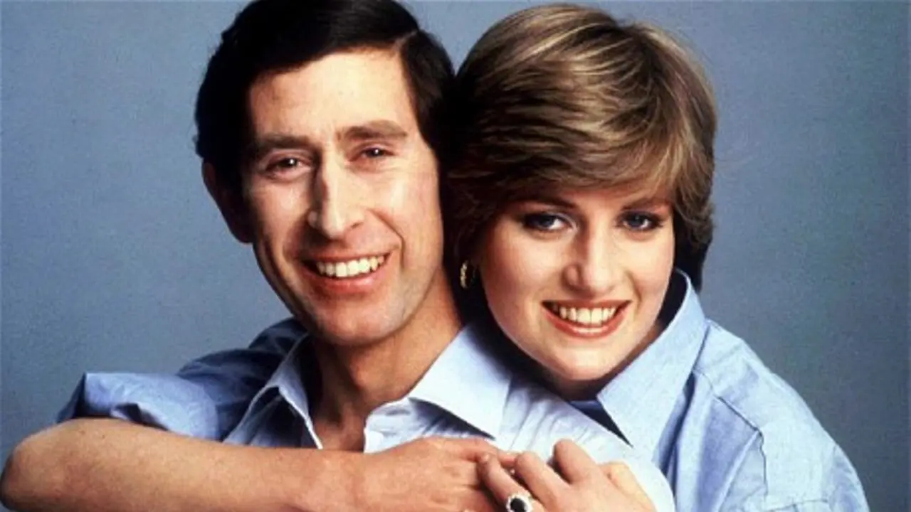 24-2-1981: Putri Diana dan Pangeran Charles Resmi Bertunangan