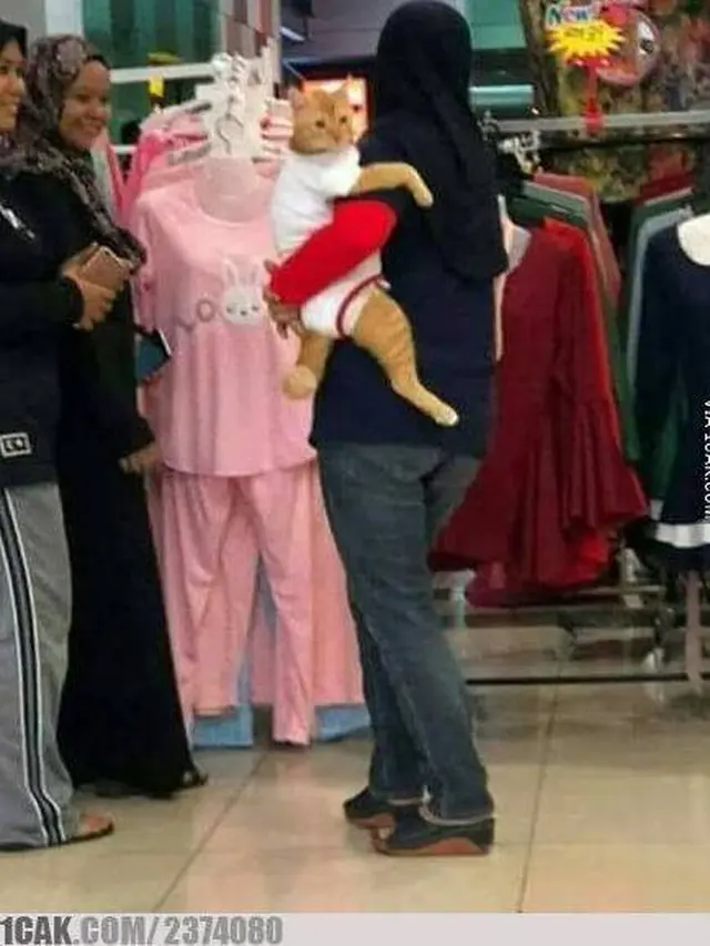 8 Potret Absurd Emak-Emak saat Pergi Ke Pasar Ini Bikin Geleng Kepala