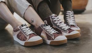 Sepatu Kolaborasi untuk Berjuang Bersama Teman Eks Kusta di Singkawang. foto: dok. Brodo