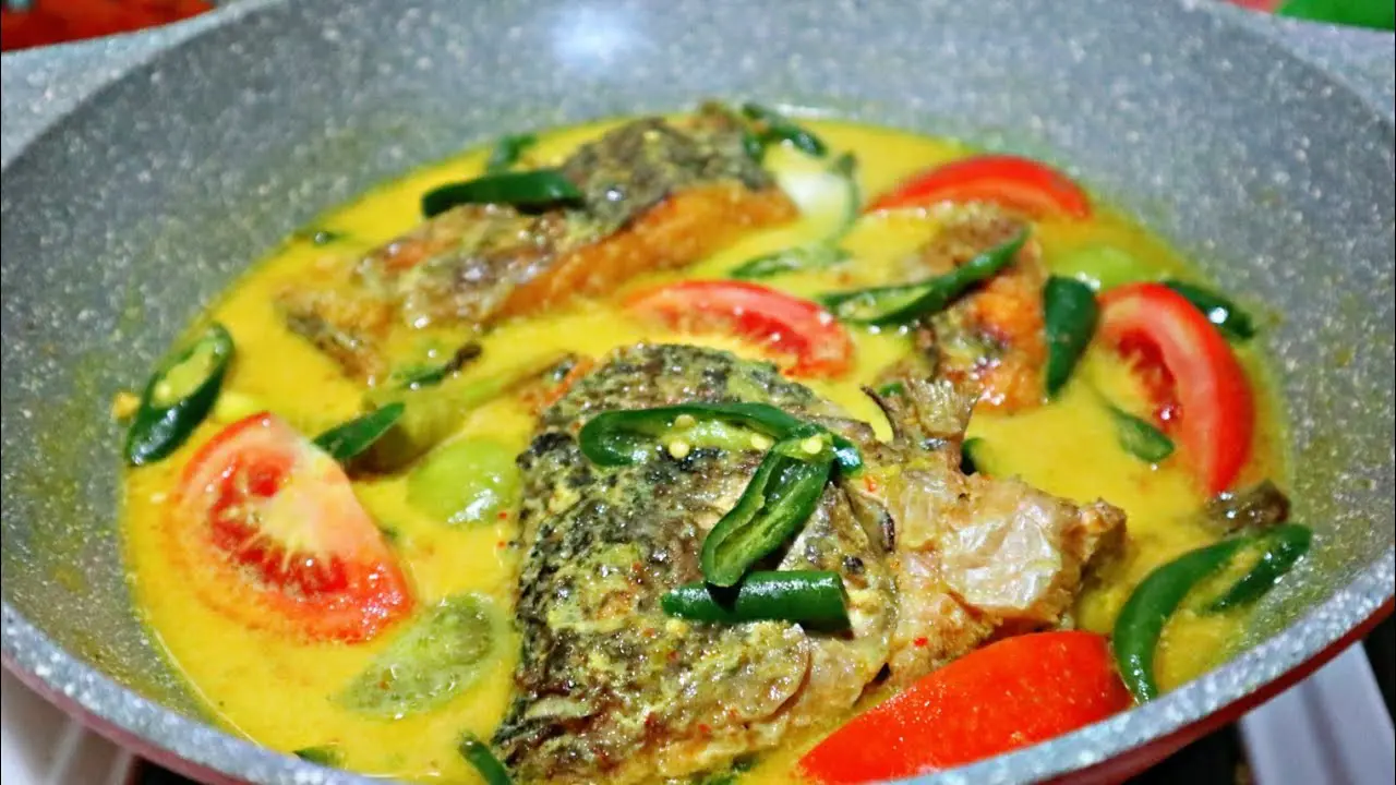 Ikan Nila Bumbu Kuning