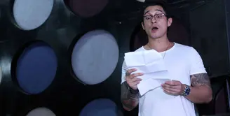 Aktor asal Malaysia, Miller Khan mengaku bangga bisa menjadi salah satu nominasi dalam SCTV Awards 2016. Selain itu juga bersyukur bisa masuk menjadi nominator. (Nurwahyunan/Bintang.com)