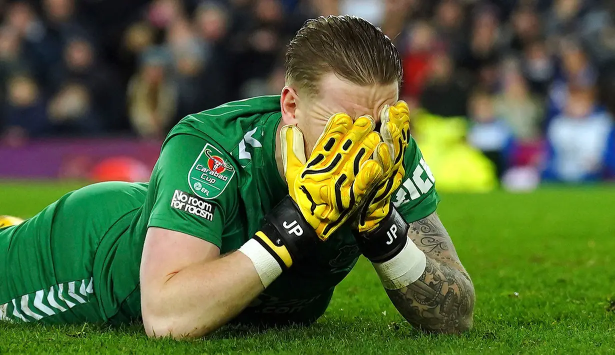 Kedua tim memiliki peluang yang cukup baik untuk meraih kemenangan di waktu normal. Namun dengan skor masih sama kuat setelah 90 menit, pertandingan langsung berlanjut ke adu penalti. (Peter Byrne/PA via AP)