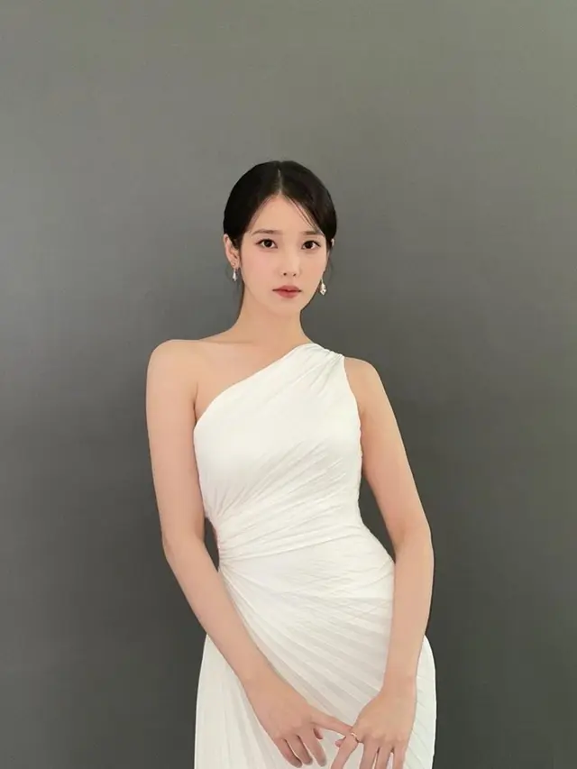 IU Umumkan Gelar Konser di Indonesia Pada April 2024, Siap War Tiket?