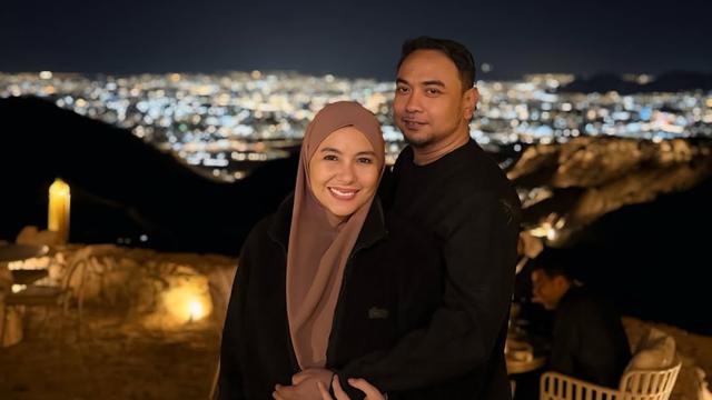 6 Potret Meisya Siregar di Madinah Kota Penuh Cinta Saat Ramadan, Makan Es Krim Hingga ke Jabal Uhud