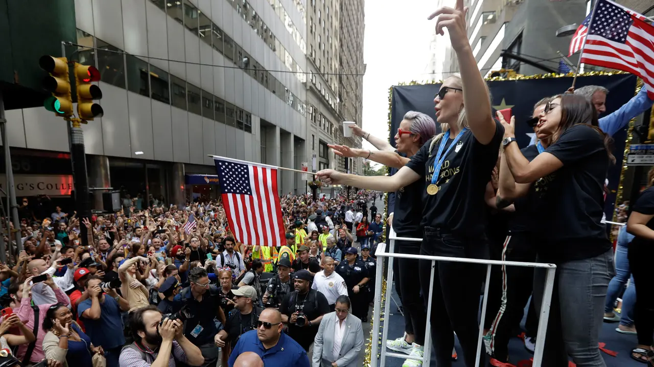 Parade Kemenangan Timnas Sepak Bola Wanita Amerika Serikat