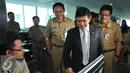 Menteri Pendayagunaan Aparatur Negara dan Reformasi Birokrasi (PANRB), Yuddy Chrisnandi melakukan sidak ke Balai Kota di hari pertama kerja, Jakarta, Rabu (22/7/2015). (Liputan6.com/Herman Zakharia) 