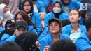 <p>Mahasiswi dari berbagai kampus saat mengikuti aksi di depan Gedung DRI, Jakarta, Kamis (21/4/2022). Parayan Hari Kartini yang jatuh pada 21 april banyak sejumlah perempuan ikut aksi penolakan penundaan pemilu 2024. (Liputan6.com/Angga Yuniar)</p>