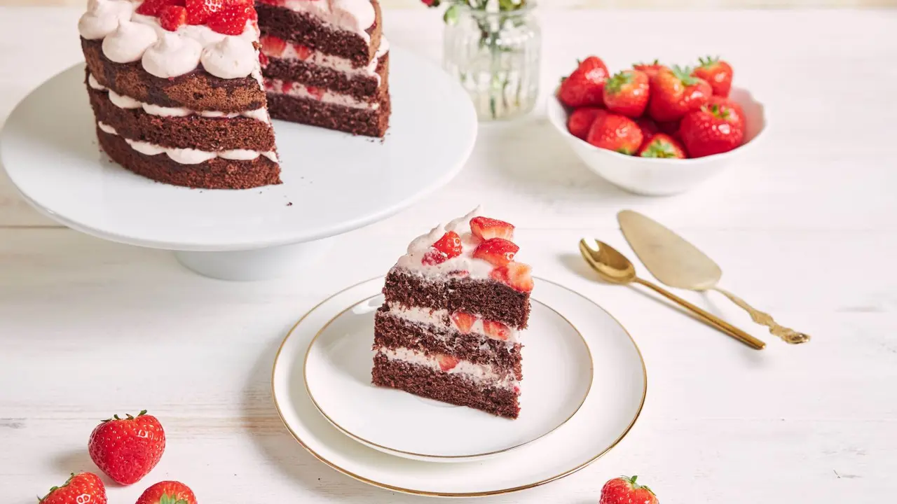 7 Kebiasaan Makan Ini Bisa Bikin Kolesterol Tinggi dan Picu Serangan Jantung (photo by freepik.com)