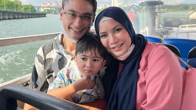 7 Potret Mesra Reuben Elishama dan Istri yang Genap Jalani 4 Tahun Pernikahan