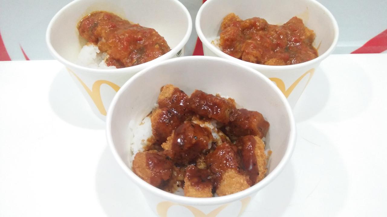 Sensasi Pedas dalam 3 Menu Terbaru Rice Bowl McDonald