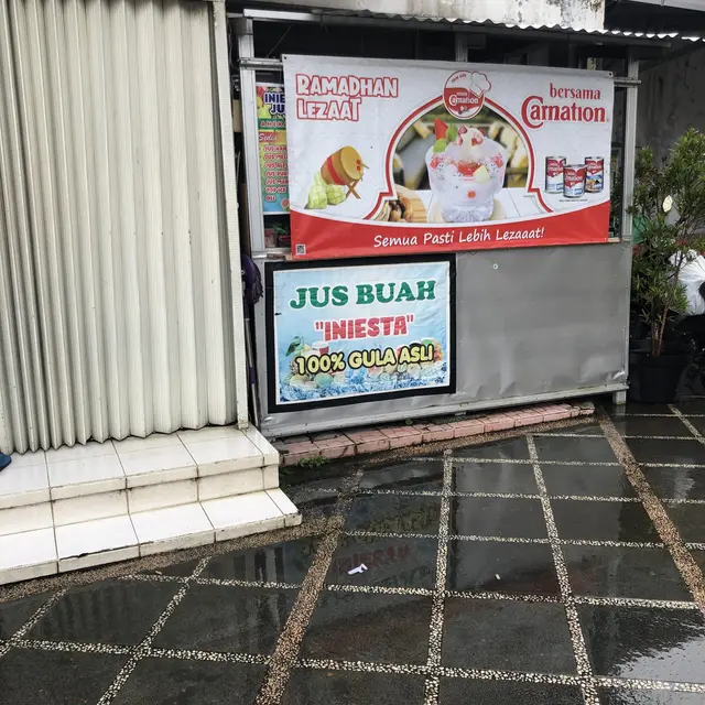 7 Potret Plesetan Nama Jualan dari Seleb Terkenal Ini Bikin Geleng Kepala