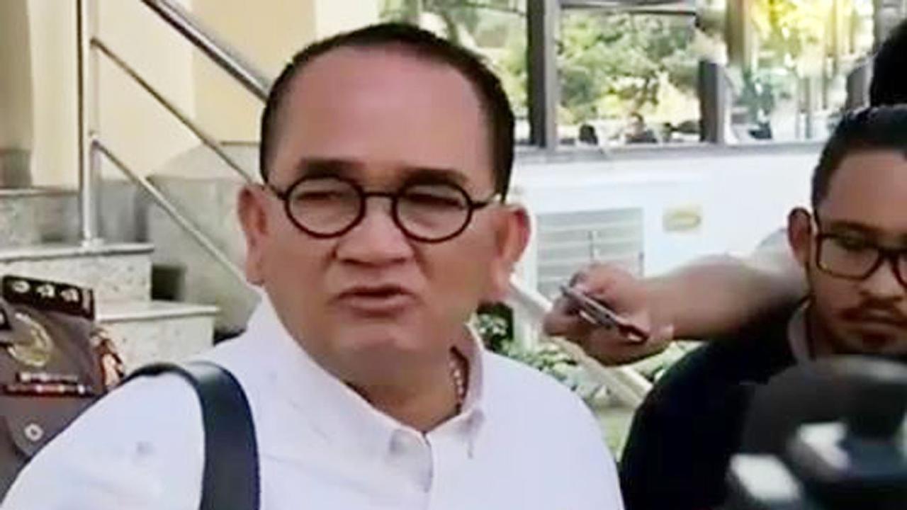 VIDEO: Ruhut Sebut Tidak Ada Penistaan Agama yang Dilakukan Ahok