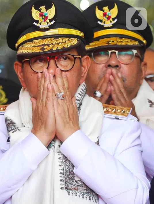 Keduanya dilantik bersama ratusan kepala daerah lainnya oleh Presiden Prabowo Subianto di Istana Kenegaraan pada Kamis (20/2/2025). (Liputan6.com/Herman Zakharia)