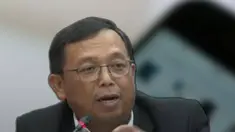 Komisi VI DPR menggelar rapat dengan Menteri Perdagangan Budi Santoso membahas terkait regylasi e-Commerce dan perlindungan pelaku usaha dalam negeri. Rapat digelar di Komplek Parlemen, Senayan, Jakarta, Selasa, 28 Mei 2026.

Anggota Komisi VI DPR dari Fraksi Demokrat, Herman Khaeron, menyoroti t...