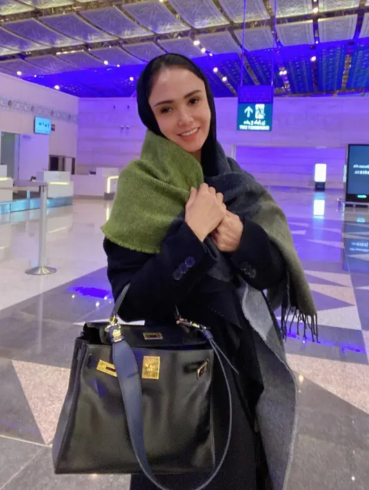 Bagaimana pendapatmu, apakah Yuni Shara makin cantik saat menggunakan hijab? [instagram/yunishara36].