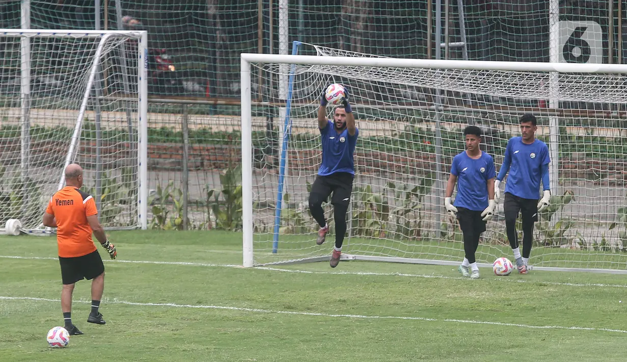 Kualifikasi Piala Asia U-20 2025 diikuti 45 negara yang bersaing dalam 10 grup. (Liputan6.com/Angga Yuniar)