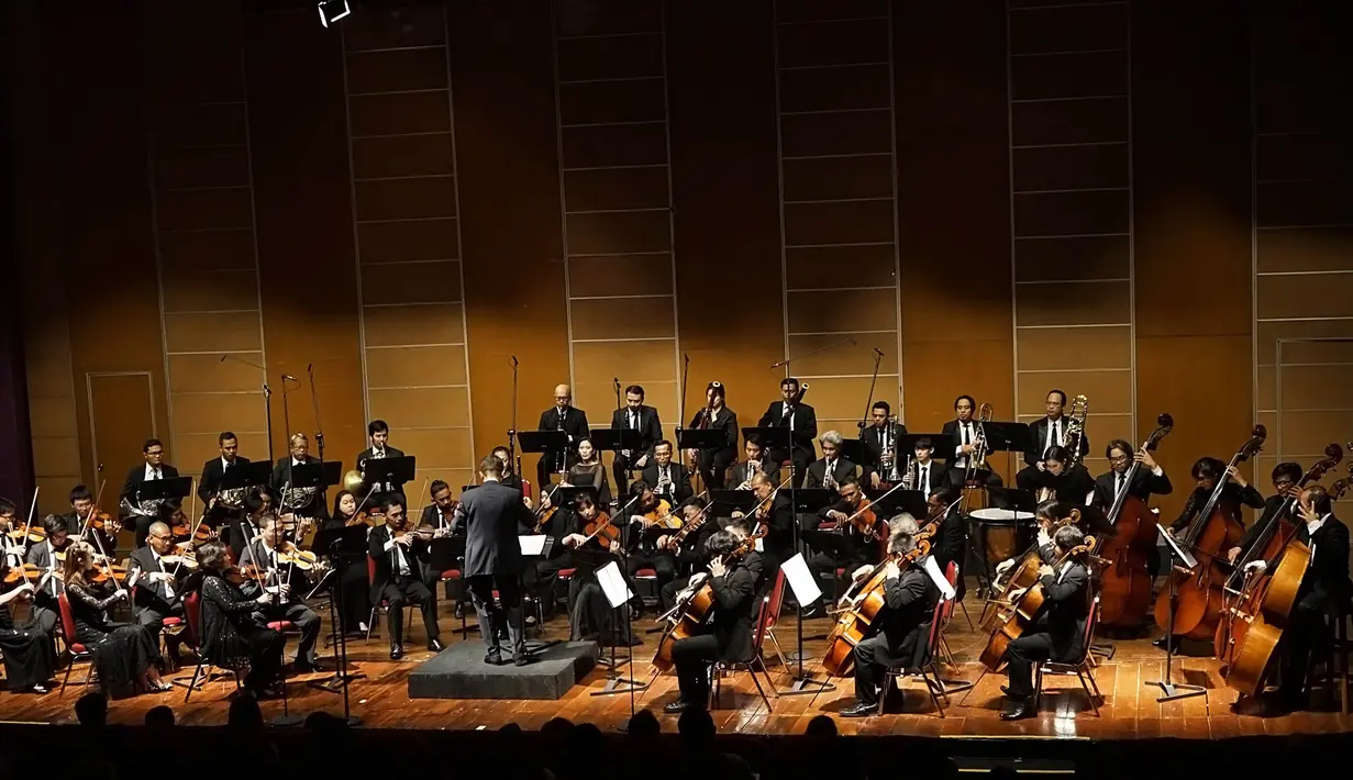 Jakarta Concert Orchestra (Bambang E Ros/Fimela.com)