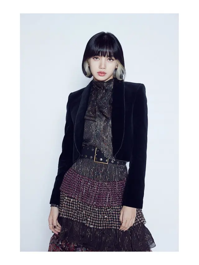 ilustrasi Intip harga pakaian Blackpink di MV Lovesick/instagram: lalalalisa_m