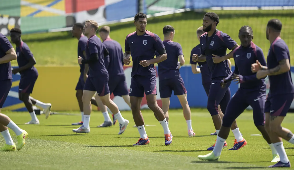 Bagi Timnas Inggris, kemenangan atas Belanda di laga nanti akan membawa tim asuhan Gareth Southgate mencapai final untuk kali kedua secara beruntun. (AP Photo/Thanassis Stavrakis)