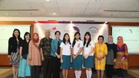 Wanita juga bisa berkarir menjadi seorang peneliti yang sukses dan berguna. 