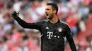 Sven Ulreich. Kiper Jerman berusia 34 tahun ini didatangkan Bayern Munchen secara gratis dari Hamburg SV pada awal musim 2021/2022 dan terikat kontrak hingga Juni 2024. Berstatus pelapis Manuel Neuer, sejauh ini ia telah bermain dalam 16 laga di semua ajang bersama Bayern Munchen. Uniknya Hamburg SV sendiri sebelumnya mendapatkan Sven Ulreich dari Bayern Munchen juga dengan status bebas transfer pada awal musim 2020/2021. (AFP/Christof Stache)